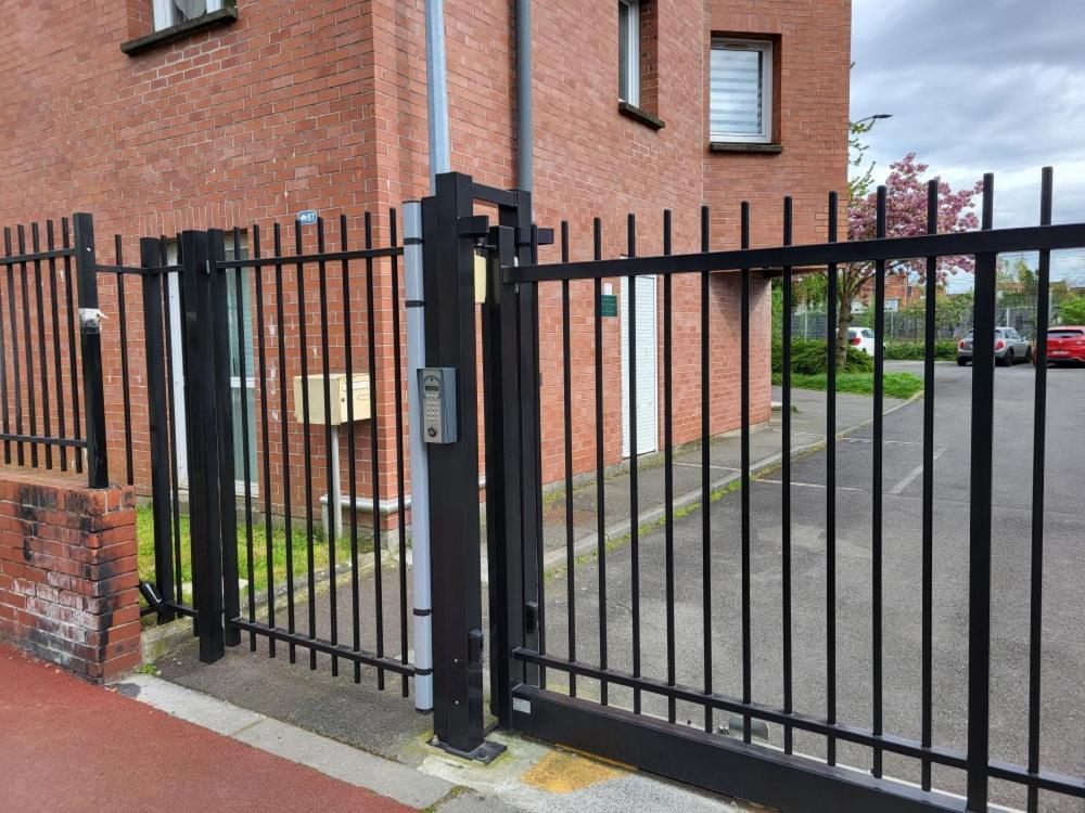 Joli Appartement Marcq En Baroeul Proche Lille Exterior photo